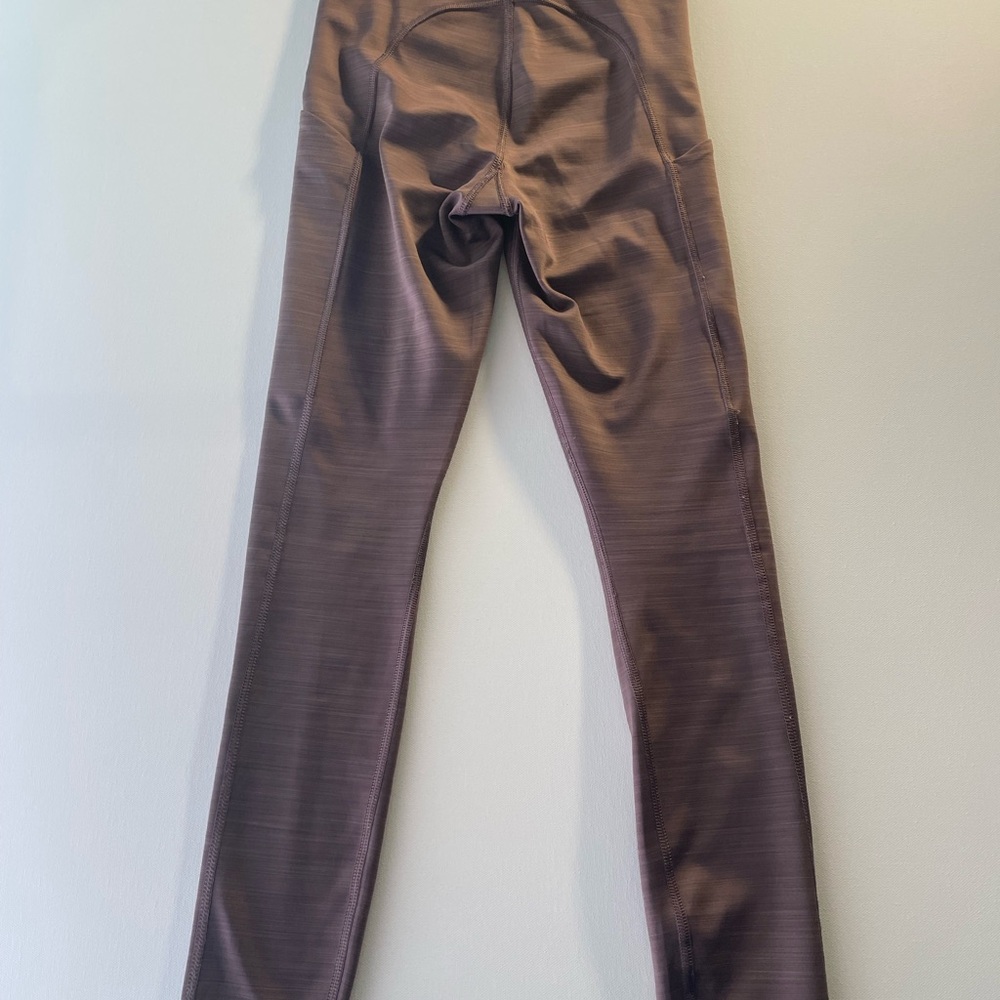 Athleta Ultimate Stash Pocket 7/8 Tight Leggings - XXS - Picture 3 of 4